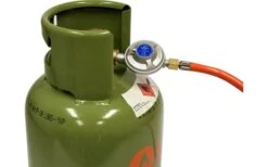 Cadac Druckminderer 50 Mbar Inkl. Schlauch