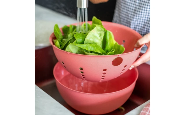 Koziol Sieb Palsby Abtropfsieb Nature Ash Grey 2 Koziol Sieb Palsby Abtropfsieb Nature Ash Grey – Bild 2