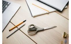 Fiskars ReNew Recycled Universalschere 21 Cm 7 Fiskars ReNew Recycled Universalschere 21 Cm -Outdoor-Camping-Grillladen 663735 4575927